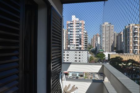 Apartamento à venda com 170m², 3 quartos e 2 vagasVaranda - Quarto 1
