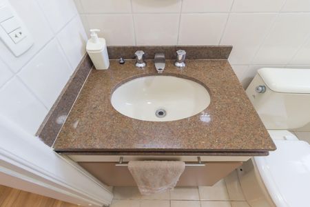 Apartamento à venda com 133m², 3 quartos e 2 vagas Apartamento à venda com 133m², 3 quartos e 2 vagasBanheiro da Suíte 2