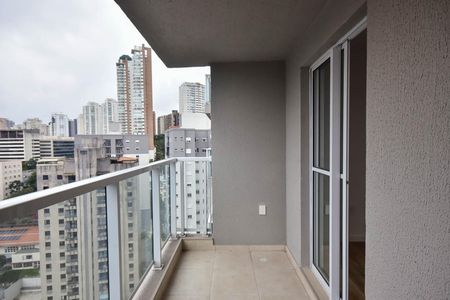 Apartamento para alugar com 38m², 1 quarto e 1 vaga Apartamento para alugar com 38m², 1 quarto e 1 vagaVaranda