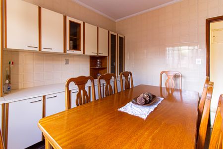 Casa à venda com 228m², 3 quartos e 5 vagasCopa