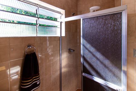 Casa à venda com 228m², 3 quartos e 5 vagasBanheiro da Suíte