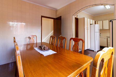 Casa à venda com 228m², 3 quartos e 5 vagasCopa