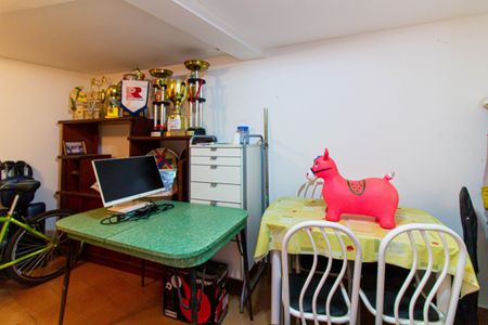 Casa à venda com 228m², 3 quartos e 5 vagasEdícula