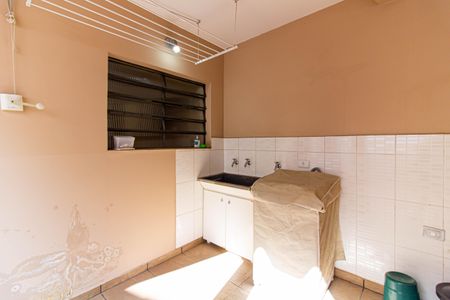 Casa à venda com 228m², 3 quartos e 5 vagasÁrea de Serviço