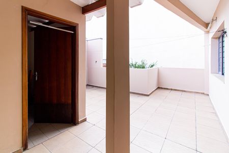 Casa à venda com 228m², 3 quartos e 5 vagasÁrea de Serviço