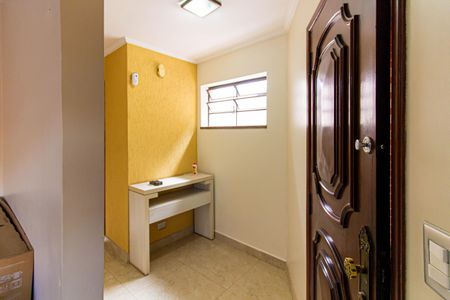 Casa à venda com 228m², 3 quartos e 5 vagasSala