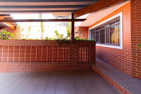 Casa à venda com 228m², 3 quartos e 5 vagasEntrada