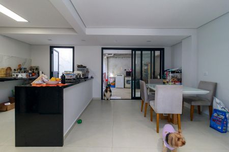 Casa à venda com 157m², 3 quartos e 1 vagaSala