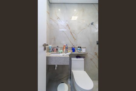 Casa à venda com 157m², 3 quartos e 1 vagaBanheiro 3