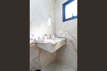 Casa à venda com 157m², 3 quartos e 1 vagaSuíte 2 - Banheiro