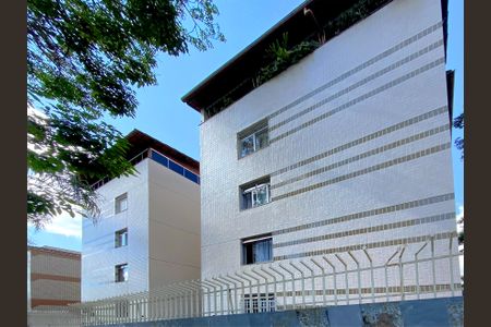 Apartamento à venda com 124m², 3 quartos e 1 vagaFachada