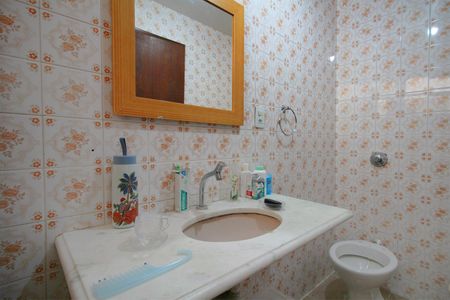 Apartamento à venda com 124m², 3 quartos e 1 vagaBanheiro da Suíte