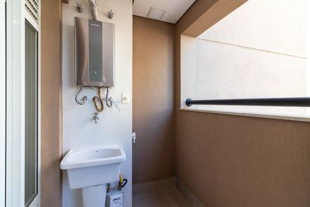 Apartamento para alugar com 58m², 2 quartos e 1 vagaÁrea de Serviço