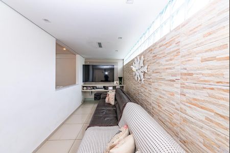 Apartamento à venda com 170m², 3 quartos e 2 vagas Apartamento à venda com 170m², 3 quartos e 2 vagasSala 2