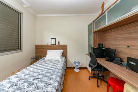 Apartamento à venda com 170m², 3 quartos e 2 vagas Apartamento à venda com 170m², 3 quartos e 2 vagasQuarto 3