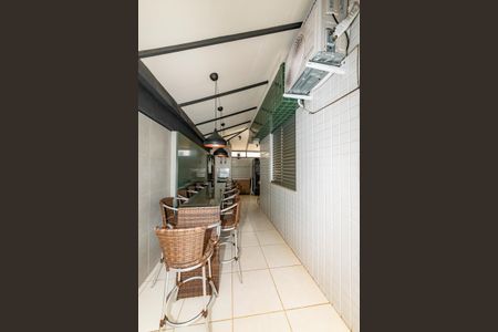 Apartamento à venda com 170m², 3 quartos e 2 vagas Apartamento à venda com 170m², 3 quartos e 2 vagasÁrea gourmet