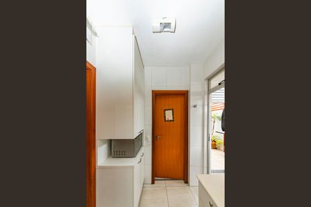 Apartamento à venda com 170m², 3 quartos e 2 vagas Apartamento à venda com 170m², 3 quartos e 2 vagasCozinha