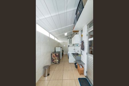 Apartamento à venda com 170m², 3 quartos e 2 vagas Apartamento à venda com 170m², 3 quartos e 2 vagasÁrea de Serviço