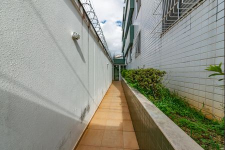 Apartamento à venda com 170m², 3 quartos e 2 vagas Apartamento à venda com 170m², 3 quartos e 2 vagasEntrada