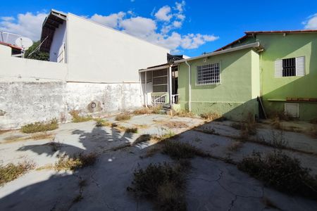 Casa à venda com 109m², 2 quartos e 1 vagaQuintal