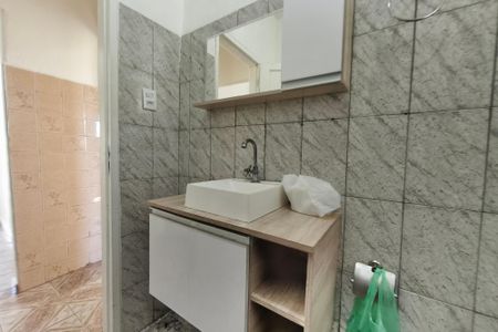 Casa à venda com 109m², 2 quartos e 1 vagaBanheiro