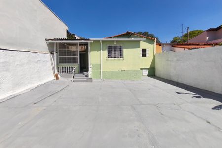 Casa à venda com 109m², 2 quartos e 1 vagaQuintal