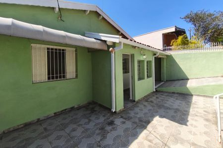 Casa à venda com 109m², 2 quartos e 1 vagaQuintal