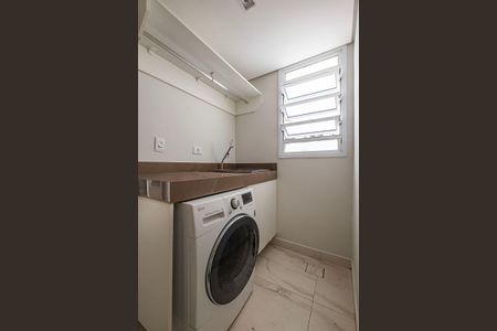 Apartamento à venda com 130m², 2 quartos e 1 vagaSala/Cozinha