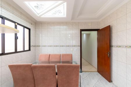 Casa para alugar com 175m², 3 quartos e 5 vagasCozinha