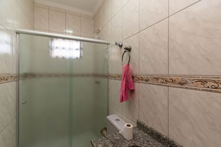 Casa para alugar com 175m², 3 quartos e 5 vagasCasa 2 - Banheiro