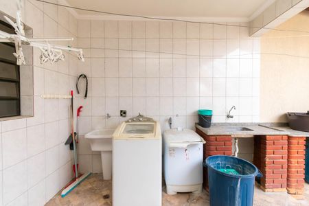 Casa para alugar com 175m², 3 quartos e 5 vagasÁrea de Serviço