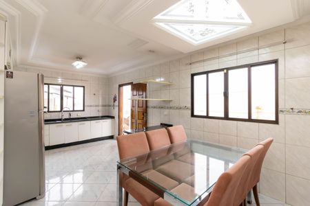 Casa para alugar com 175m², 3 quartos e 5 vagasCozinha