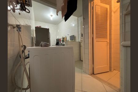 Apartamento à venda com 73m², 2 quartos e 1 vagaÁrea de serviço
