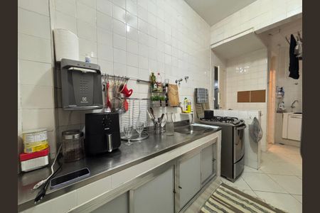 Apartamento à venda com 73m², 2 quartos e 1 vagaCozinha