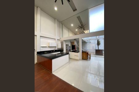 Casa à venda com 350m², 3 quartos e 2 vagas