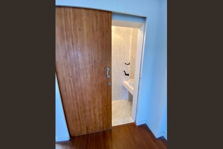 Casa à venda com 350m², 3 quartos e 2 vagas