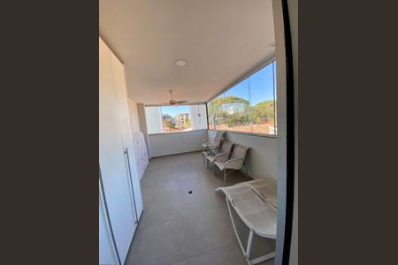 Casa à venda com 350m², 3 quartos e 2 vagas