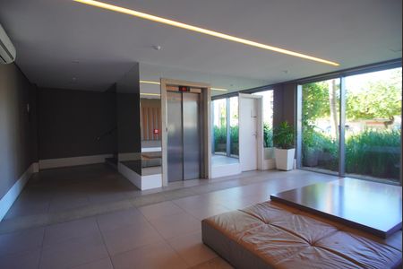 Apartamento à venda com 64m², 2 quartos e 1 vagaHall de entrada