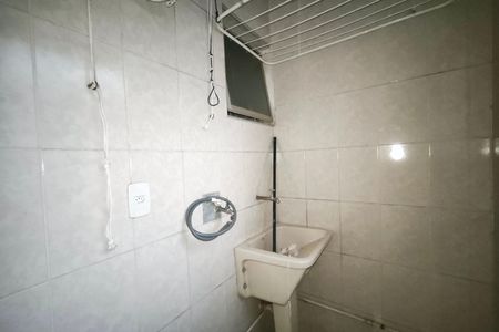 Apartamento para alugar com 56m², 2 quartos e 1 vagaÁrea de Serviço