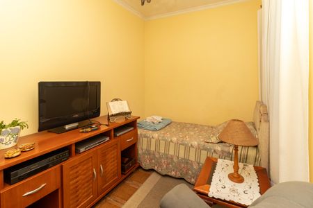 Casa à venda com 233m², 5 quartos e 6 vagasQuarto 1