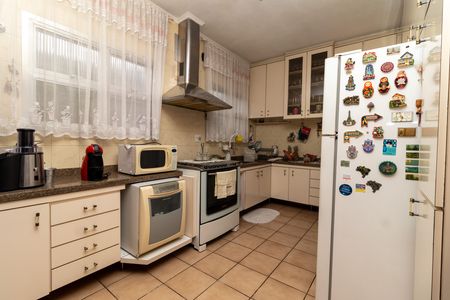 Casa à venda com 233m², 5 quartos e 6 vagasCozinha