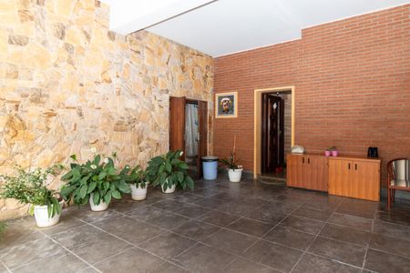 Casa à venda com 233m², 5 quartos e 6 vagasGaragem