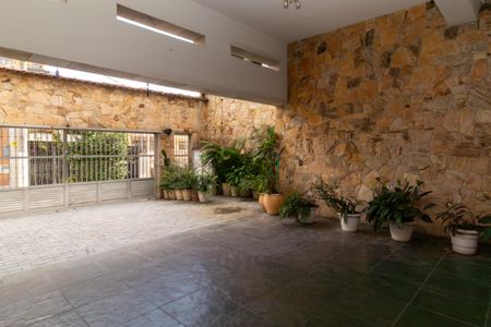 Casa à venda com 233m², 5 quartos e 6 vagasGaragem