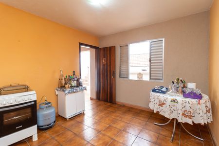 Casa à venda com 233m², 5 quartos e 6 vagasEdícula - Quarto 4