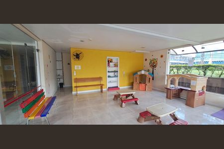 Apartamento à venda com 74m², 3 quartos e 1 vaga Apartamento à venda com 74m², 3 quartos e 1 vagaSalão de jogos