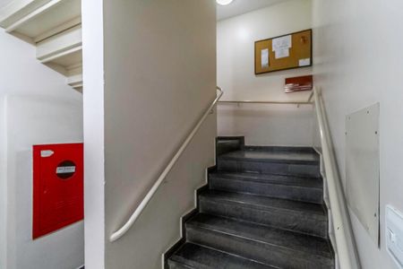 Apartamento à venda com 120m², 3 quartos e 1 vaga Apartamento à venda com 120m², 3 quartos e 1 vagaEntrada