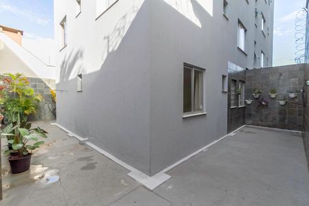 Apartamento à venda com 120m², 3 quartos e 1 vaga Apartamento à venda com 120m², 3 quartos e 1 vagaÁrea Privativa