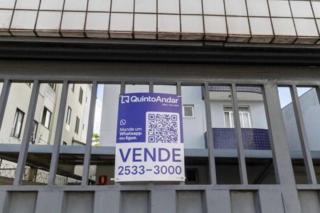 Apartamento à venda com 120m², 3 quartos e 1 vaga Apartamento à venda com 120m², 3 quartos e 1 vagaFachada