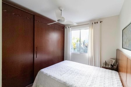 Apartamento à venda com 120m², 3 quartos e 1 vaga Apartamento à venda com 120m², 3 quartos e 1 vagaSuíte