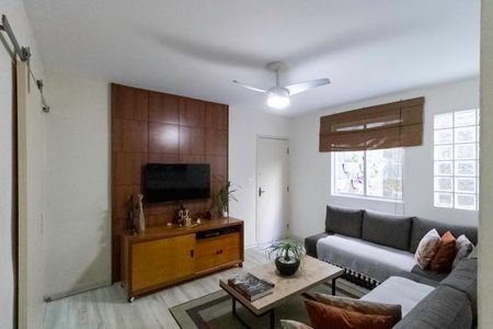 Apartamento à venda com 120m², 3 quartos e 1 vaga Apartamento à venda com 120m², 3 quartos e 1 vagaSala